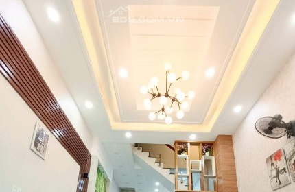 Cần Bán Gấp Nhà Hẻm 163 Đường Tô Hiến Thành 40m2, 4 lầu, 3 phòng ngủ, 4 WC